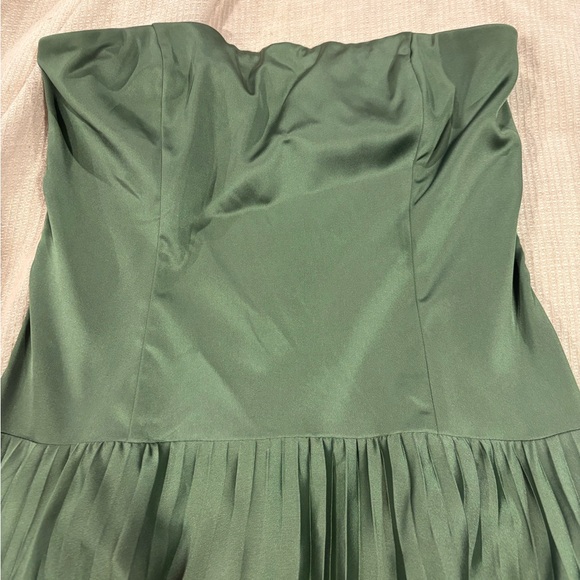 Abercrombie & Fitch Olive Green Strapless Pleated Maxi Dress - Picture 3 of 4